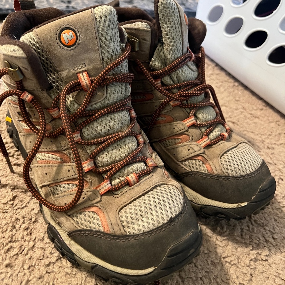 merrell hiking boots